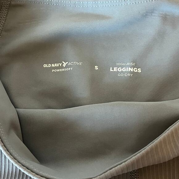 NWT Old Navy Active Powersoft High Rise Gray Leggings with Pockets Size Small - Picture 8 of 10